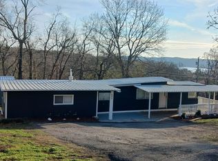 448 Corewood Lane, Reeds Spring, MO 65737