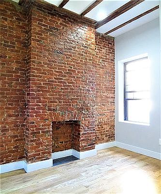 4th image of 897 Saint Johns Pl #3B