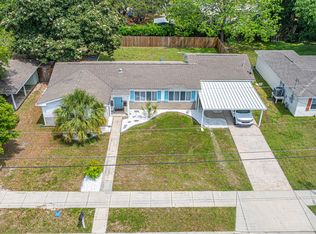 160 Pine Grove Ave, Biloxi, MS 39531