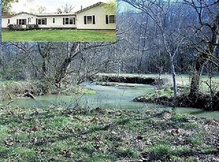 585 W Dumplin Valley Rd, Dandridge, TN 37725