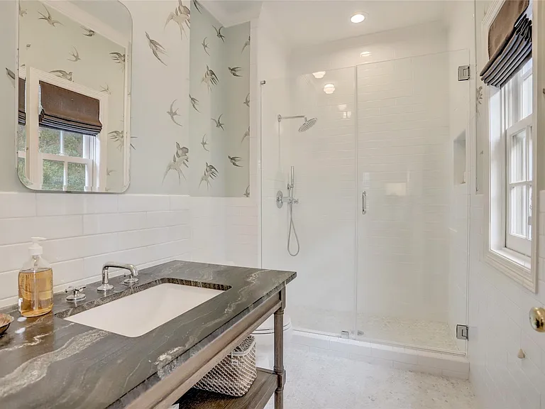 2703 Mid Ln #4 — Photo 14