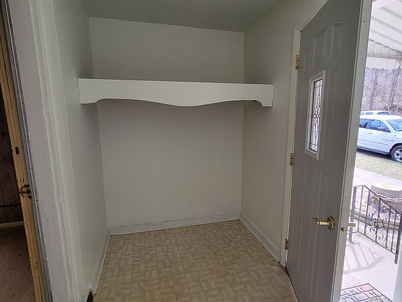 5th image of 1212 Steuben St