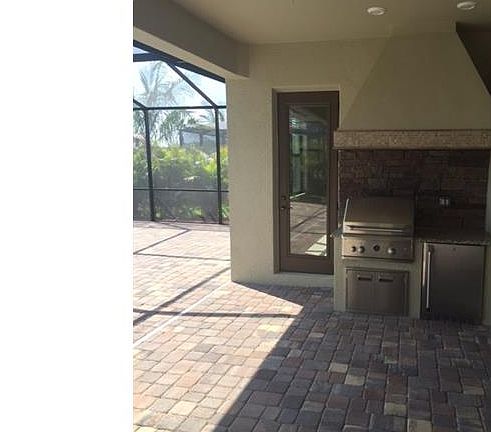 4th image of 9478 Carmini Ct
