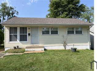 333 Lancashire Rd, Saint Louis, MO 63137