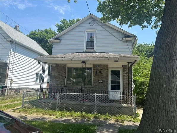 2813 10th St, Niagara Falls, NY 14305