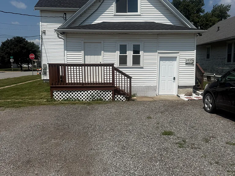2937 Avenue A — Photo 11