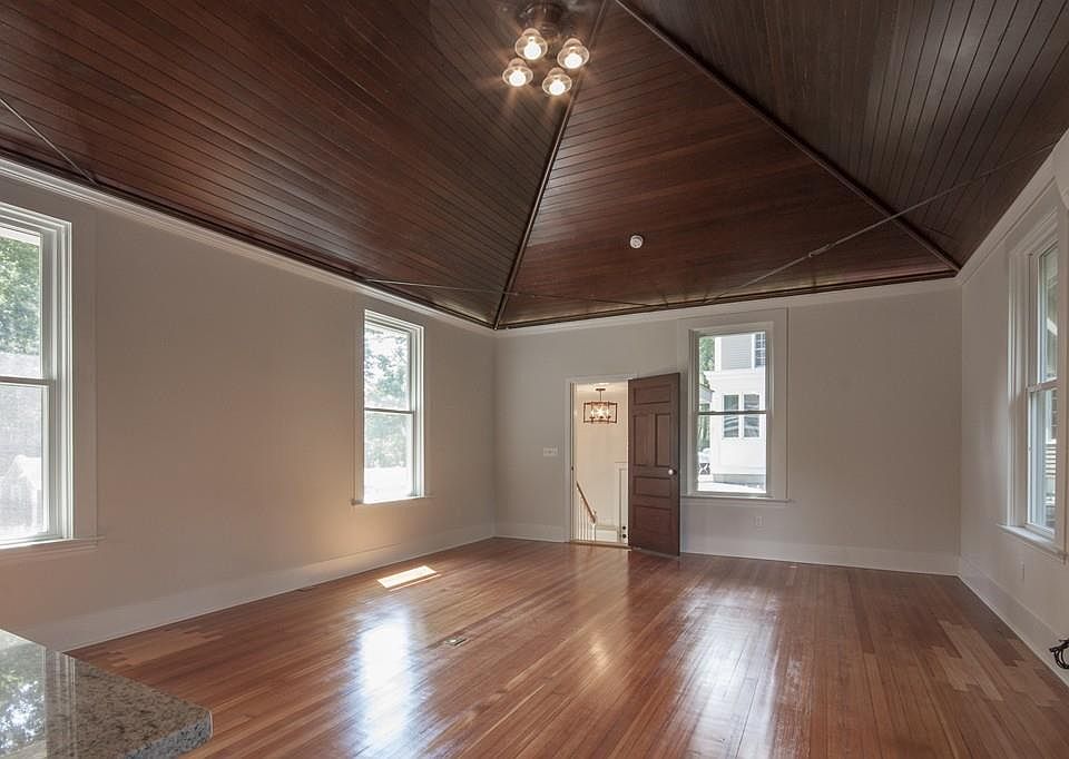 1st image of 49A Soule Ave