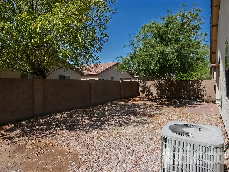 12519 W Estero Ln — Photo 14