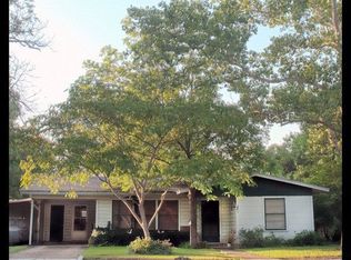1104 Cheatham St, San Marcos, TX 78666