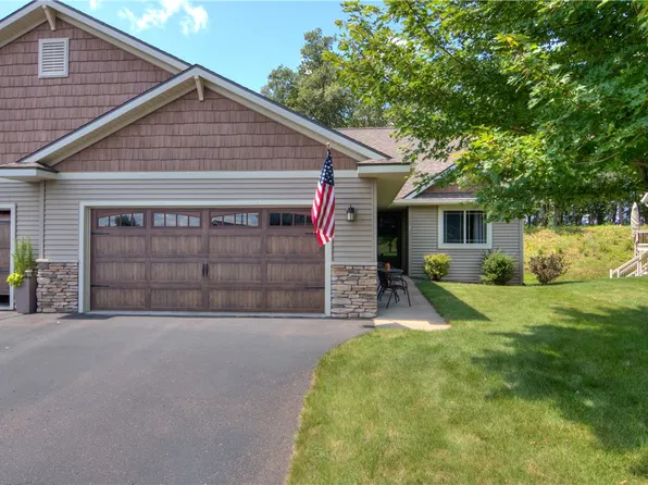 718 Club View Lane, Altoona, WI 54720