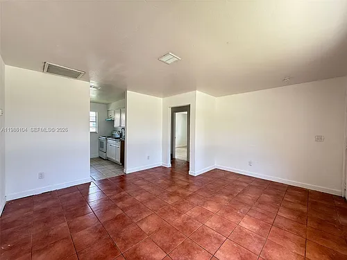 1703 Palm Dr #A Photo 1
