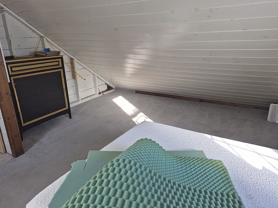 2nd image of 8 Booth Rd