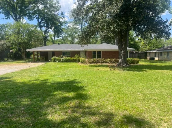 507 Lakeshore Dr, Monroe, LA 71203