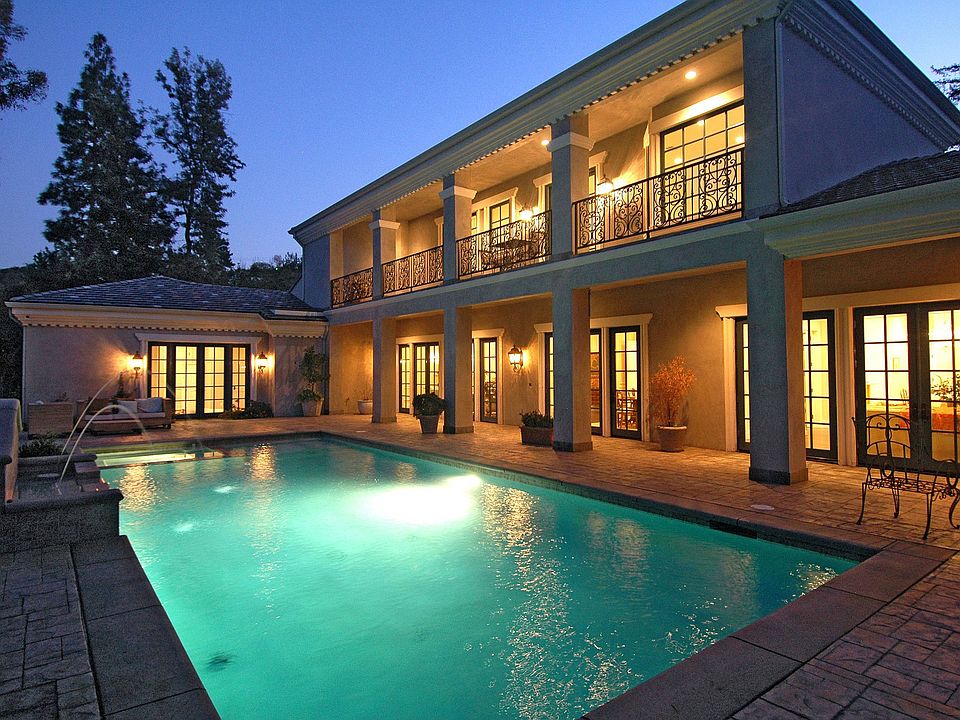 4923 Amigo Ave, Tarzana, CA 91356 | Zillow