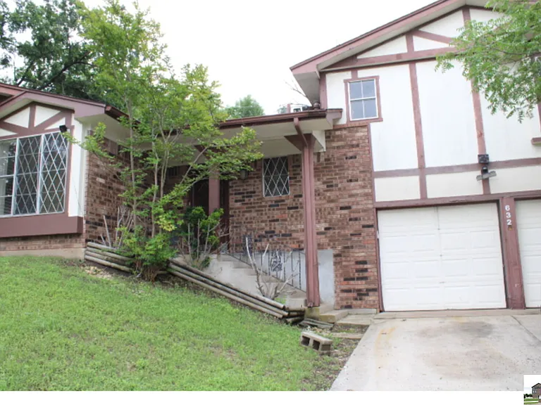 632 Manning Dr — Photo 11
