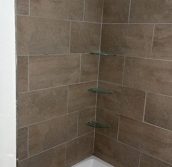 1117 Magnolia St SE — Photo 2