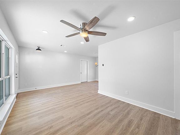 5th image of 6422 Stroud Dr