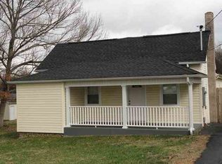 381 W Hills Dr, Lenoir City, TN 37771