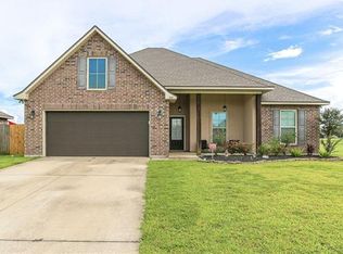 217 Long Hill Drive, Sulphur, LA 70665