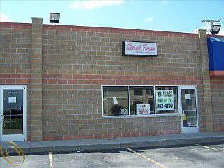 2nd image of 533 10th St