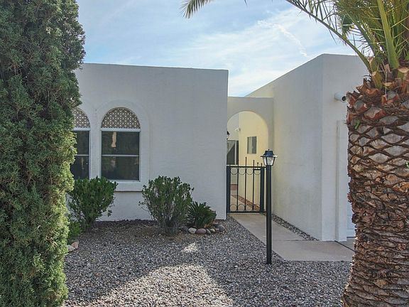 3rd image of 1037 S Paseo Del Prado