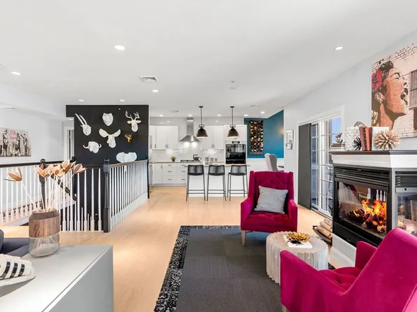 572 Freeport St Unit 301, Dorchester, MA 02122