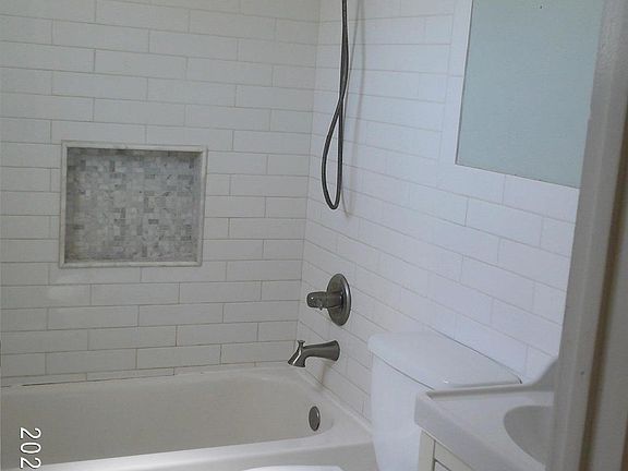 5th image of 1367 S 22nd Ave