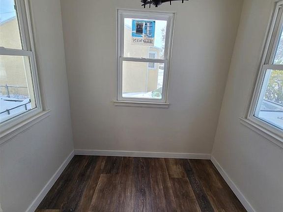 3rd image of 1405 Avenue H