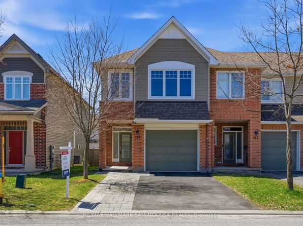 185 Flat Sedge Cres, Ottawa, ON K1T 0G9