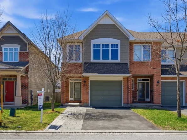 185 Flat Sedge Cres, Ottawa, ON K1T 0G9