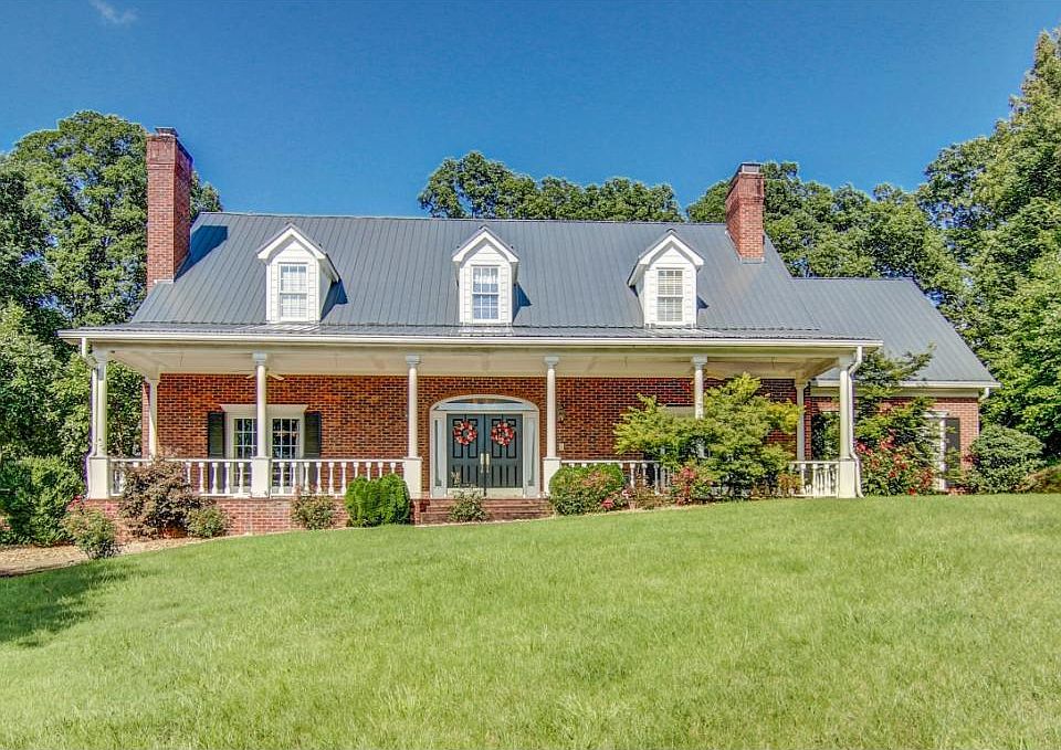 1st image of 2710 Kingsland Ct