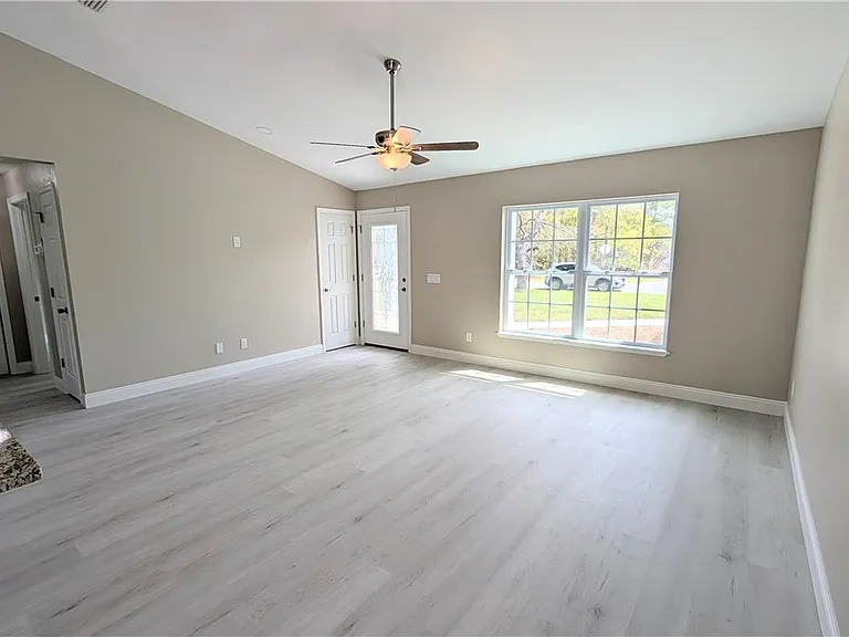 7708 N Paris Dr — Photo 5