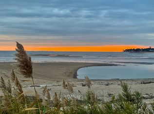 61 Bluff Ave, West Haven, CT 06516