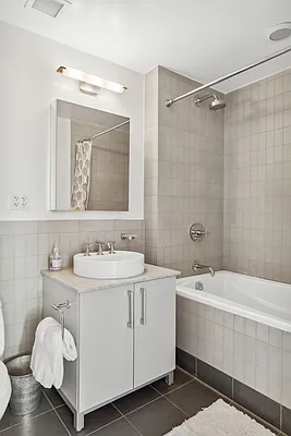 Rented by Corcoran | media 21