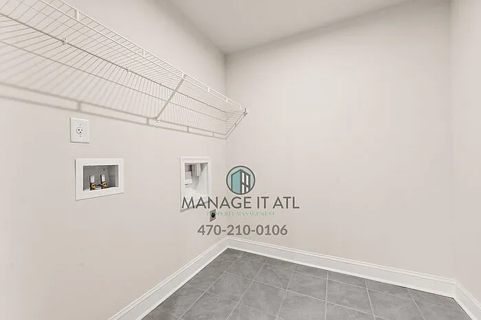3102 Sace Ct — Photo 10
