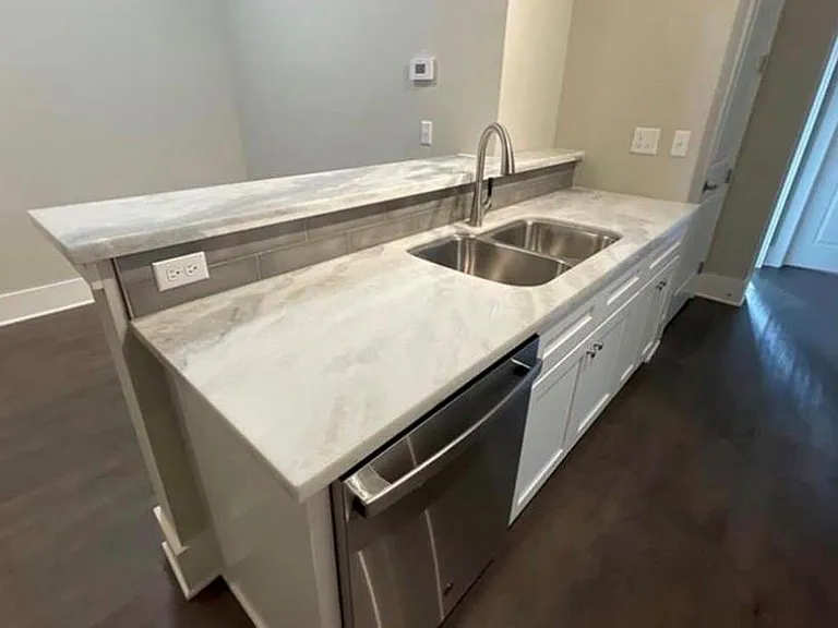 2727 Houston Ave #209 — Photo 2
