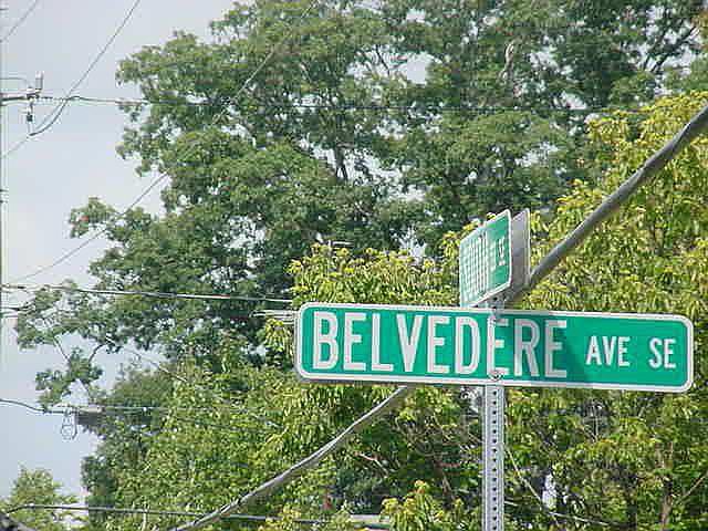 2nd image of 327 Belvedere Ave SE