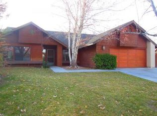 1609 Paiute Cir, Bishop, CA 93514