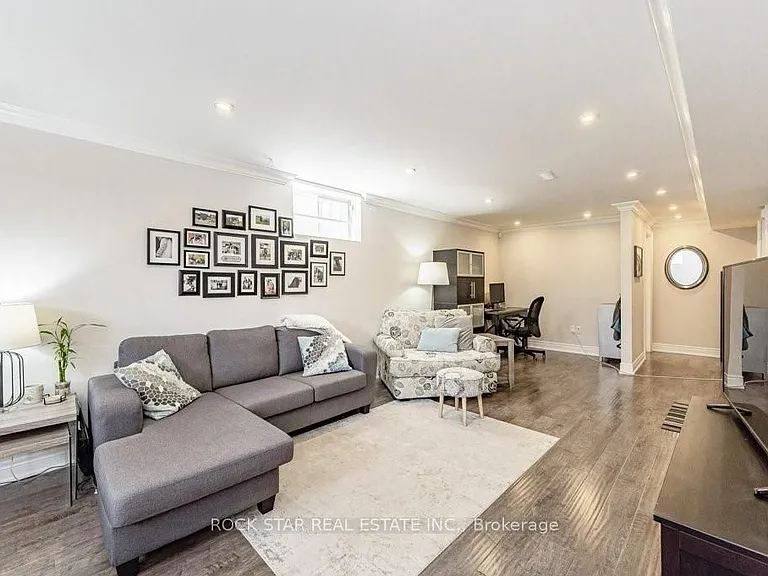 11 Aterno Dr — Photo 10