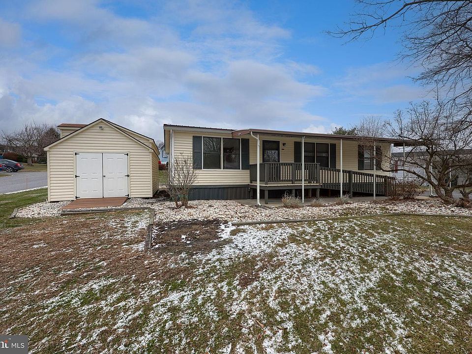 1st image of 6024 Mockingbird Dr
