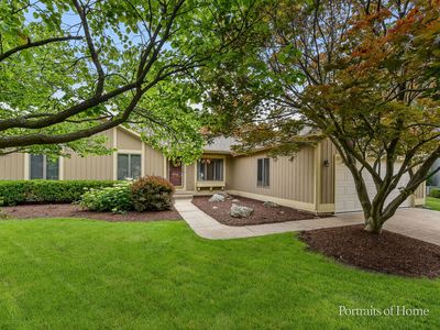 674 Honeysuckle Dr, Naperville, IL, 60540