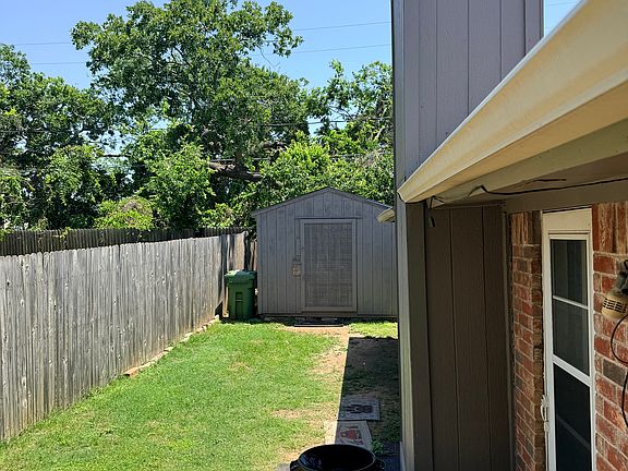 4th image of 6610 Parkview Dr