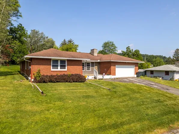 110 5th St, Towanda, PA 18848