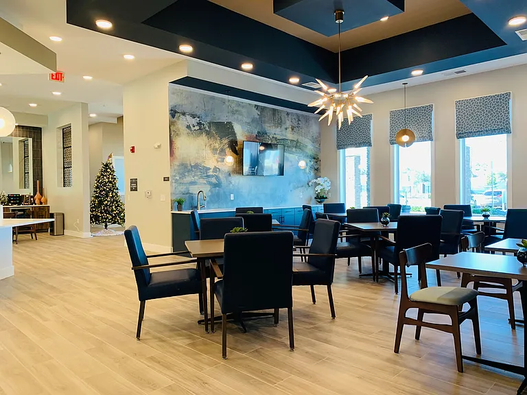 The Pointe at Siena Ridge 55+ Active Adult Apartment Homes — Photo 12