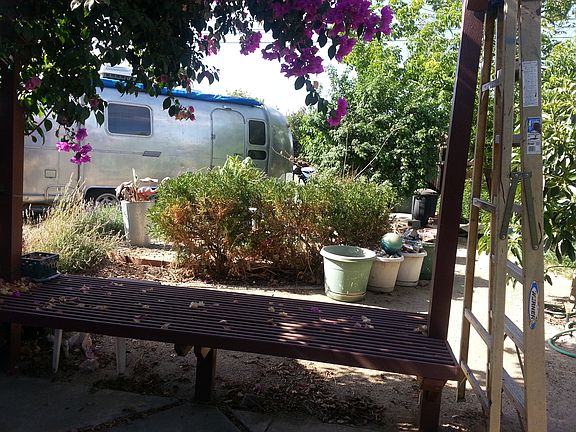 2nd image of 1833 San Bernardino Ave