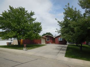 3204 Crestline Cir, Gillette, WY 82716