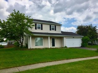 3252 Hale Ln, Island Lake, IL 60042