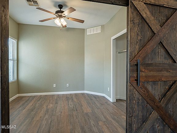 5th image of 283 E Placita Nubes Blancas