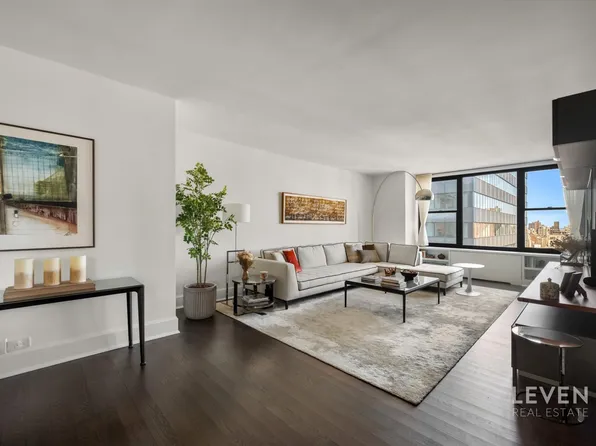 117 East 57th Street image 2 of 16