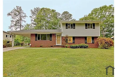 745 Anderson Dr Photo 1